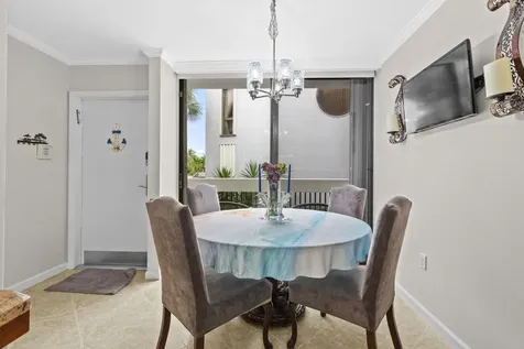 1100 SE 5th Court Pompano Beach FL 33060