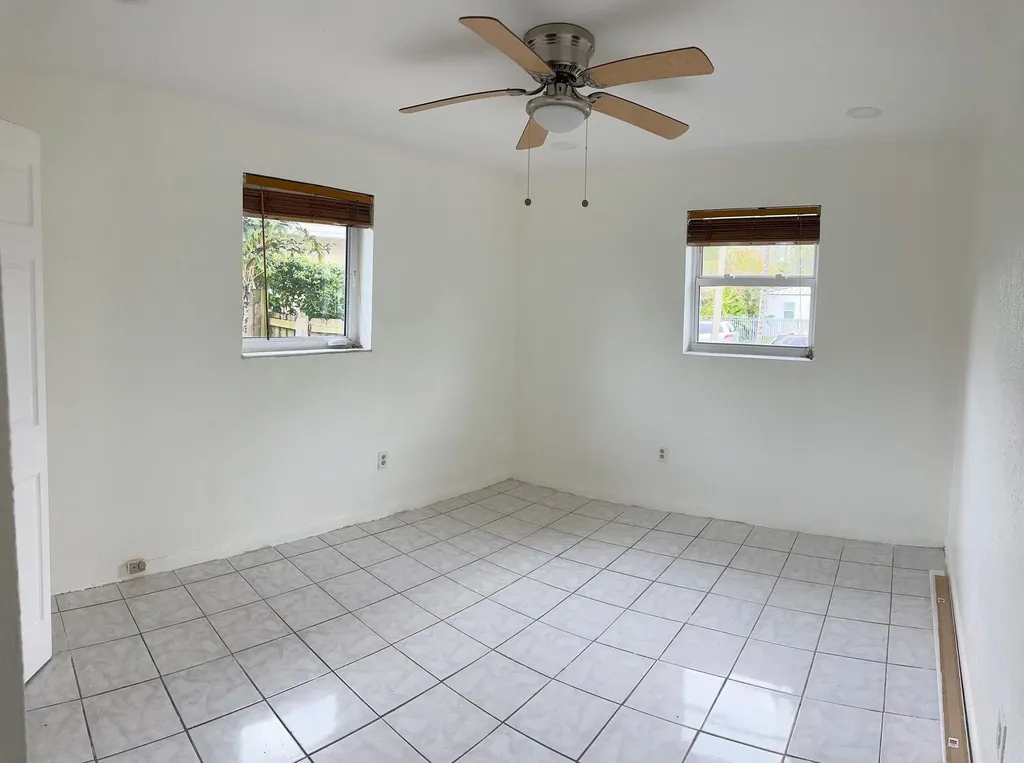 1561 NE 109th Street Miami FL 33161