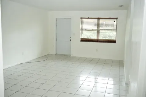 1561 NE 109th Street Miami FL 33161