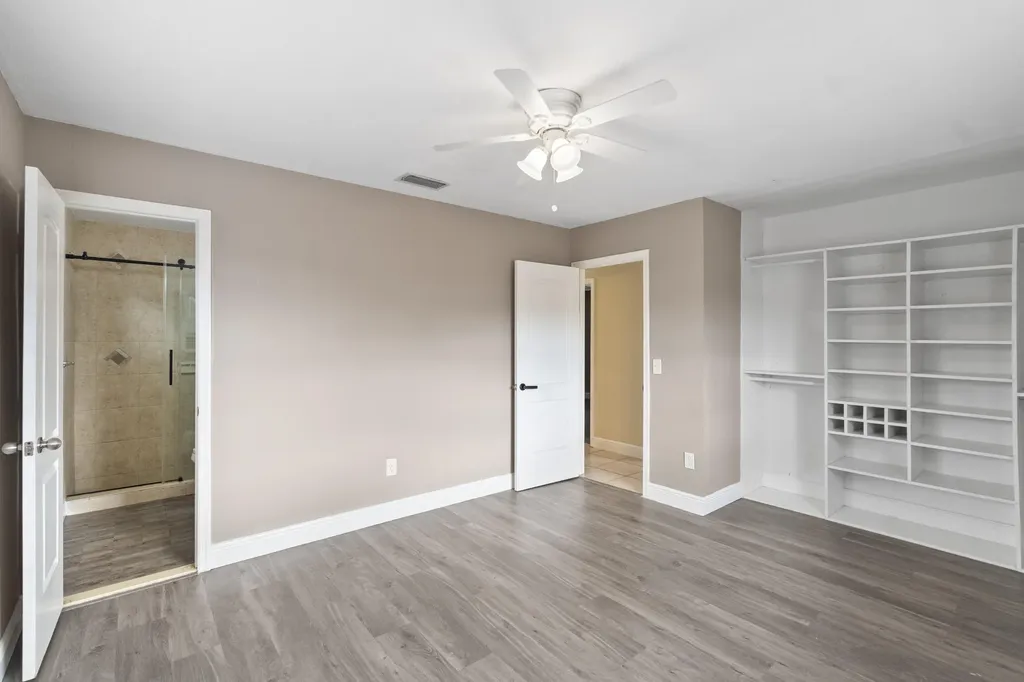 4784 Alfresco Street Boca Raton FL 33428