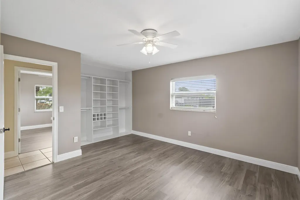 4784 Alfresco Street Boca Raton FL 33428