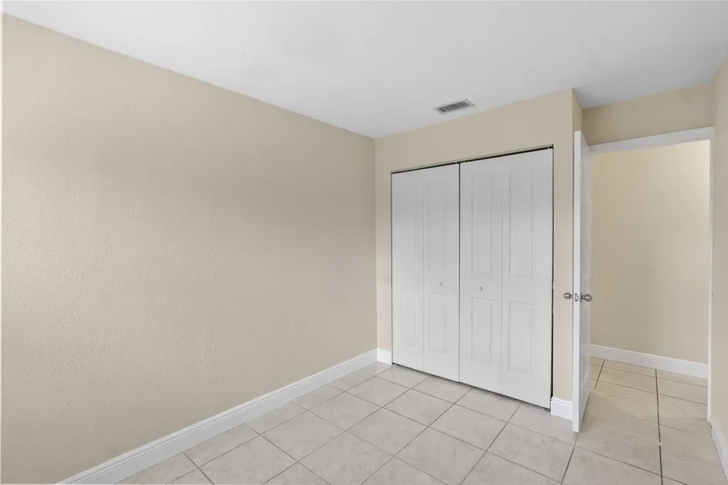 4784 Alfresco Street Boca Raton FL 33428