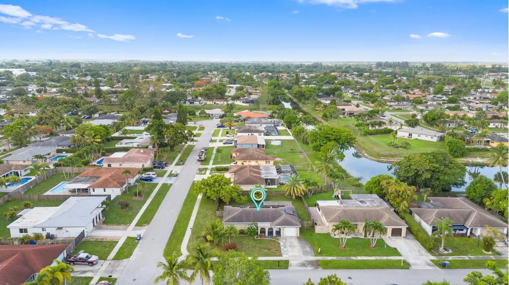 4784 Alfresco Street Boca Raton FL 33428