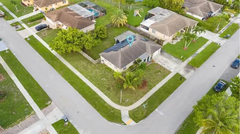 4784 Alfresco Street Boca Raton FL 33428