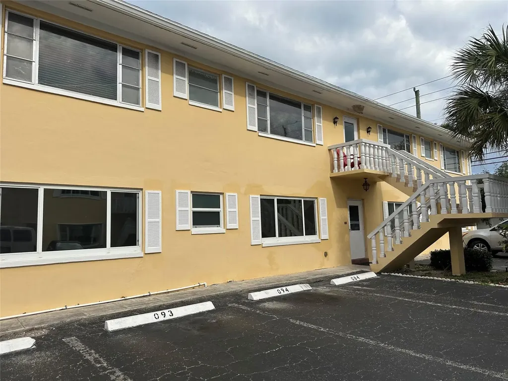 5800 NE 22nd Way Fort Lauderdale FL 33308