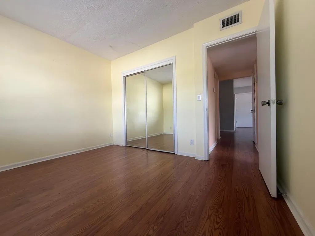 5800 NE 22nd Way Fort Lauderdale FL 33308