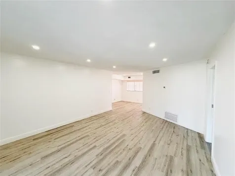 2710 Riverside Drive Coral Springs FL 33065