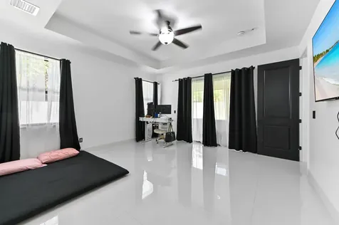 7461 Moonrise Drive Lake Worth FL 33467