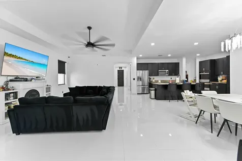 7461 Moonrise Drive Lake Worth FL 33467