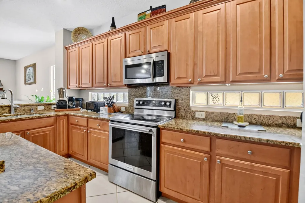 809 Triana Street West Palm Beach FL 33413