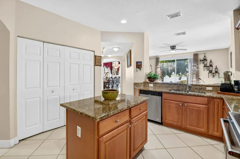 809 Triana Street West Palm Beach FL 33413