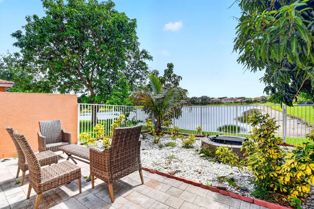 809 Triana Street West Palm Beach FL 33413