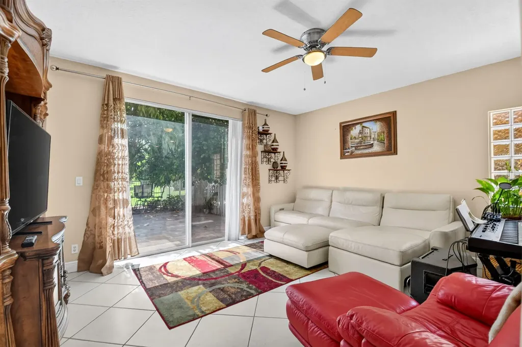 809 Triana Street West Palm Beach FL 33413