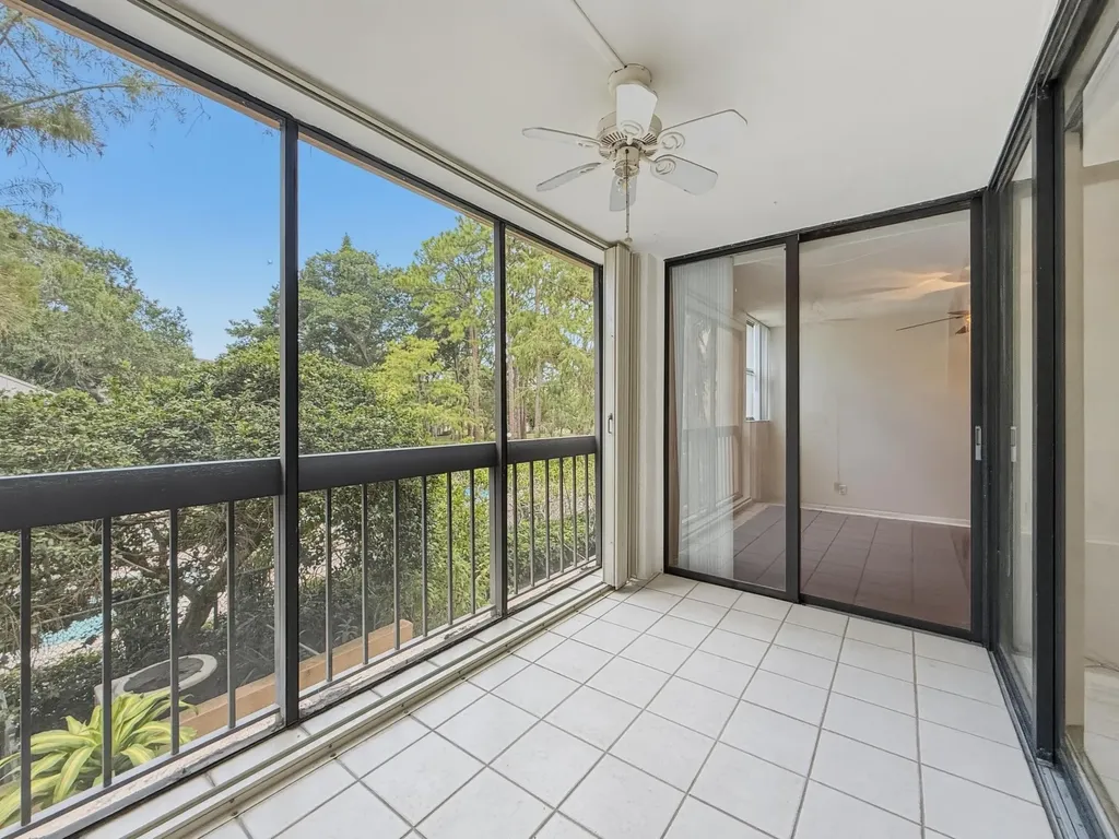 8437 Forest Hills Drive Coral Springs FL 33065