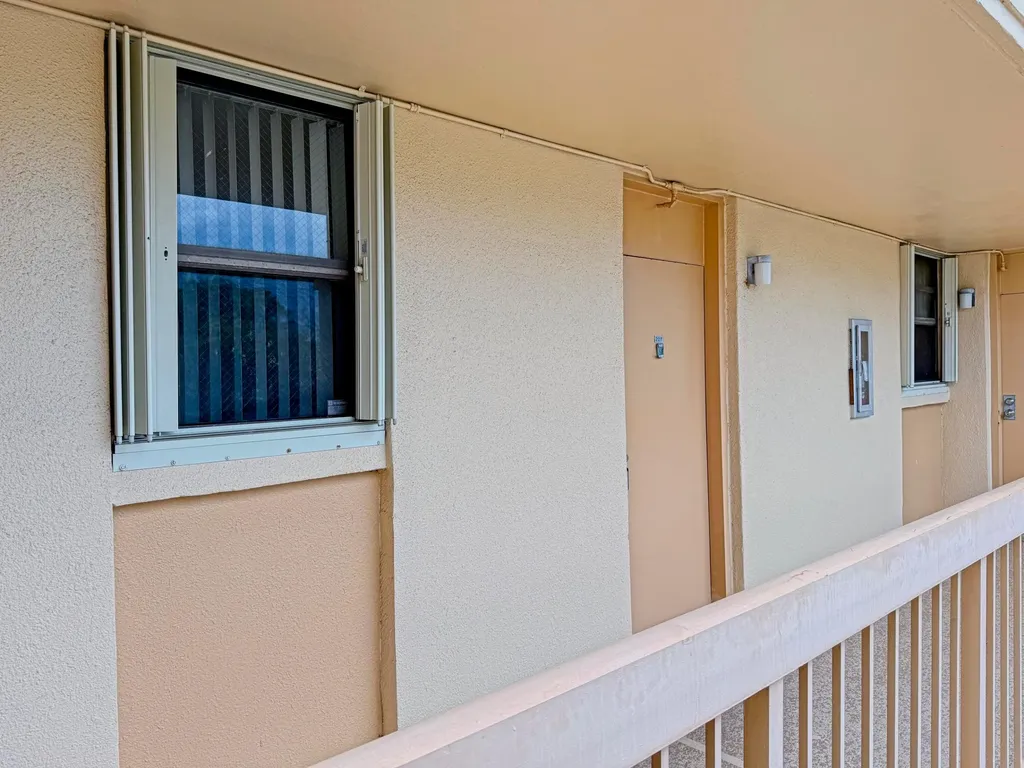 8437 Forest Hills Drive Coral Springs FL 33065