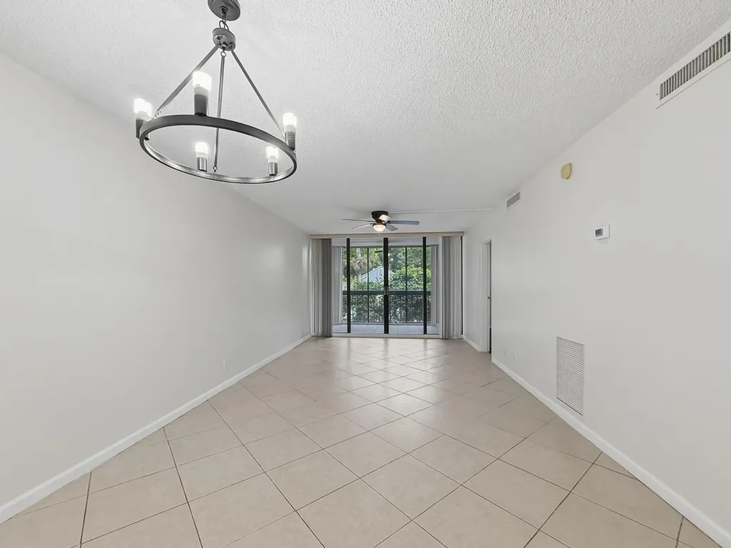 8437 Forest Hills Drive Coral Springs FL 33065