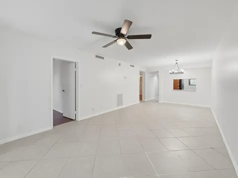 8437 Forest Hills Drive Coral Springs FL 33065