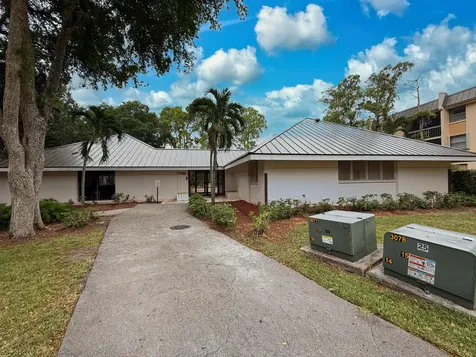 8437 Forest Hills Drive Coral Springs FL 33065