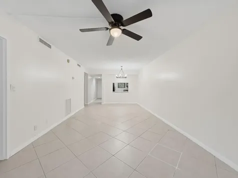 8437 Forest Hills Drive Coral Springs FL 33065