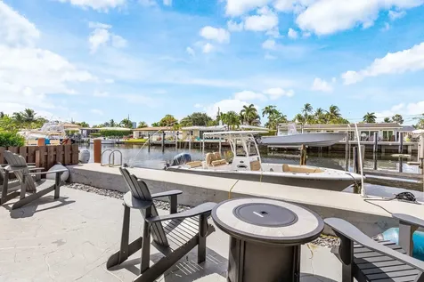 2200 SE 9th Street Pompano Beach FL 33062