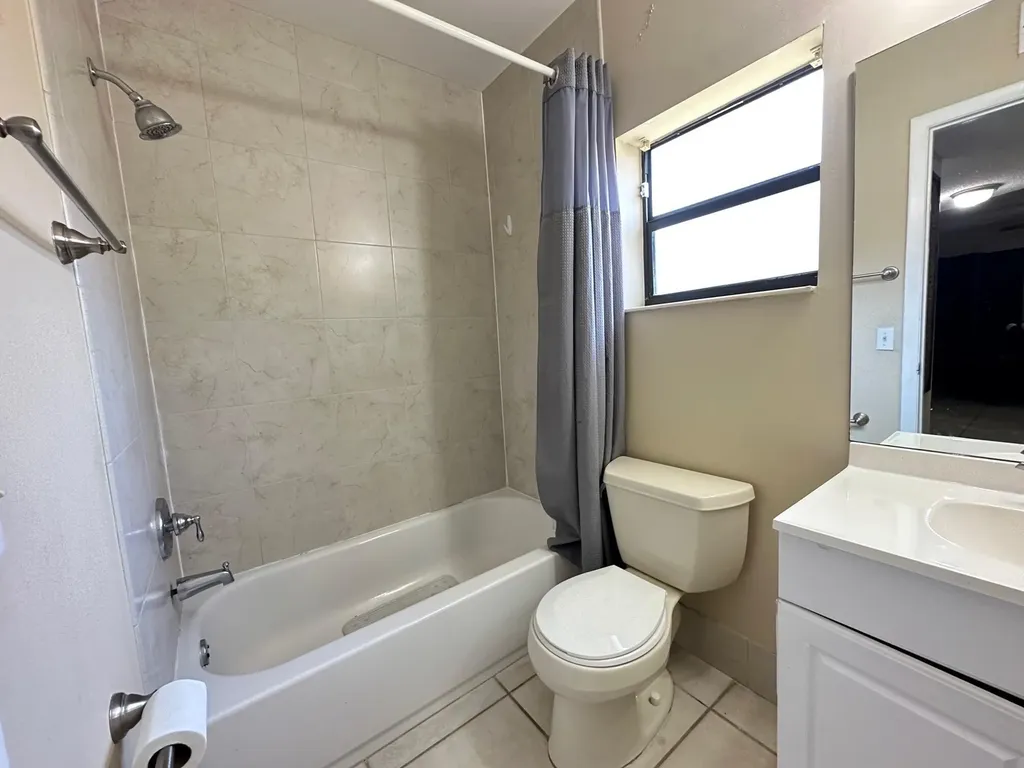 4509 Carambola Circle S Coconut Creek FL 33066