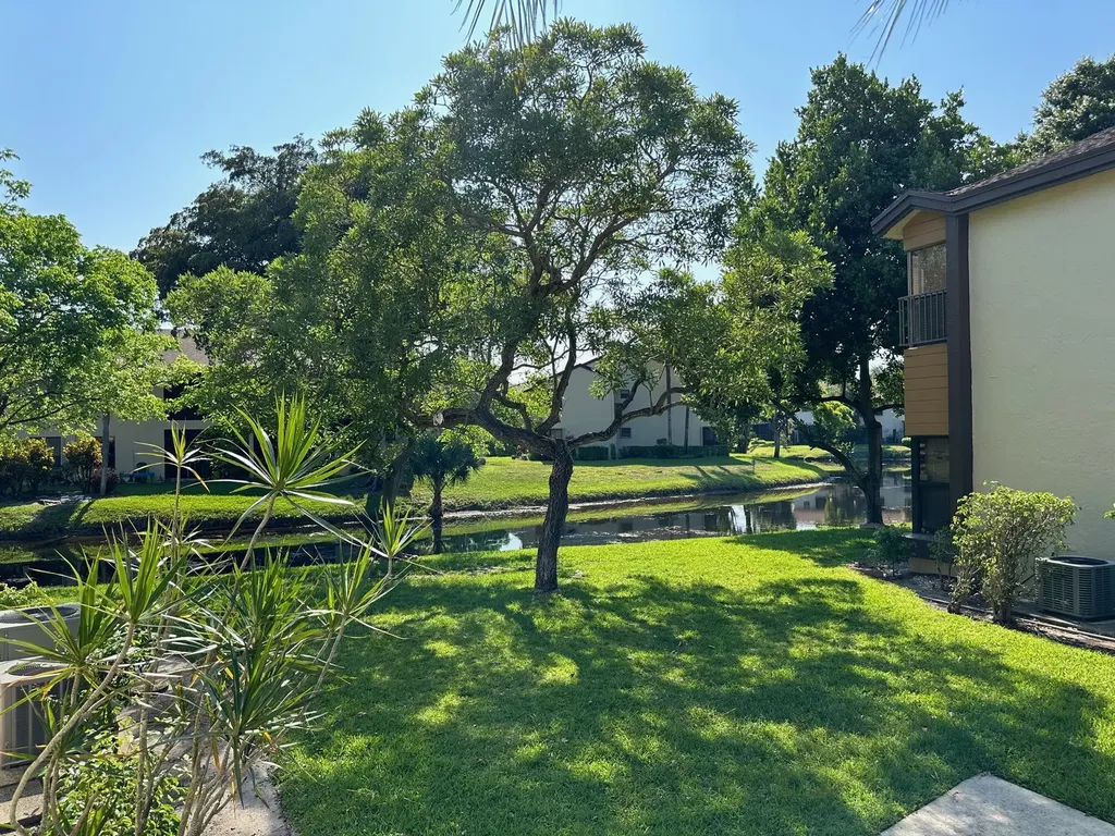 4509 Carambola Circle S Coconut Creek FL 33066