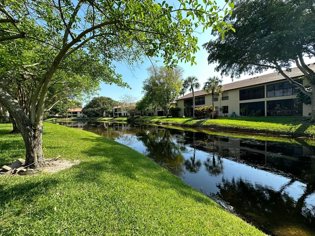 4509 Carambola Circle S Coconut Creek FL 33066