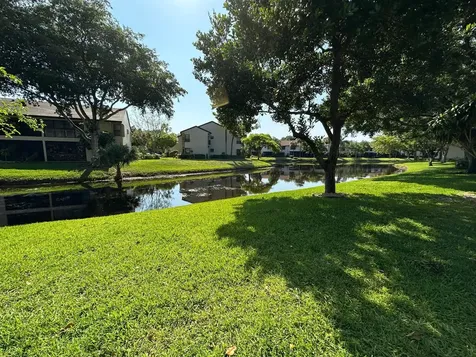 4509 Carambola Circle S Coconut Creek FL 33066