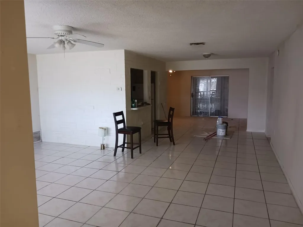 7757 SE Embassy Boulevard Miramar FL 33023