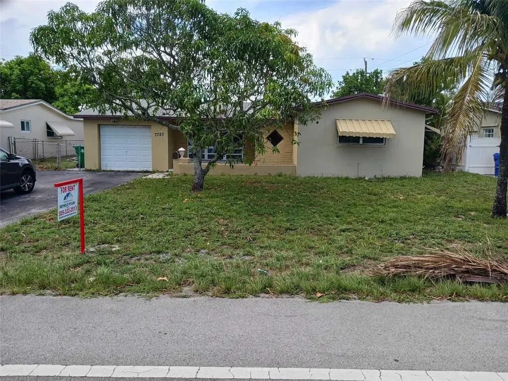 7757 SE Embassy Boulevard Miramar FL 33023
