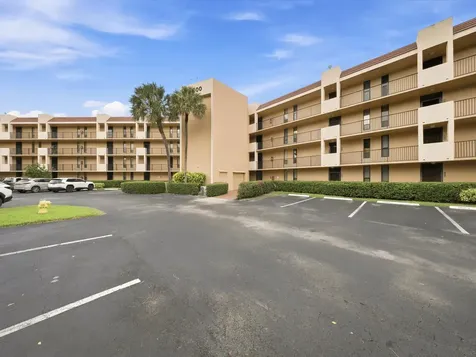 6539 Coral Lake Drive Margate FL 33063