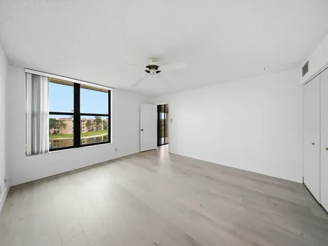 6539 Coral Lake Drive Margate FL 33063