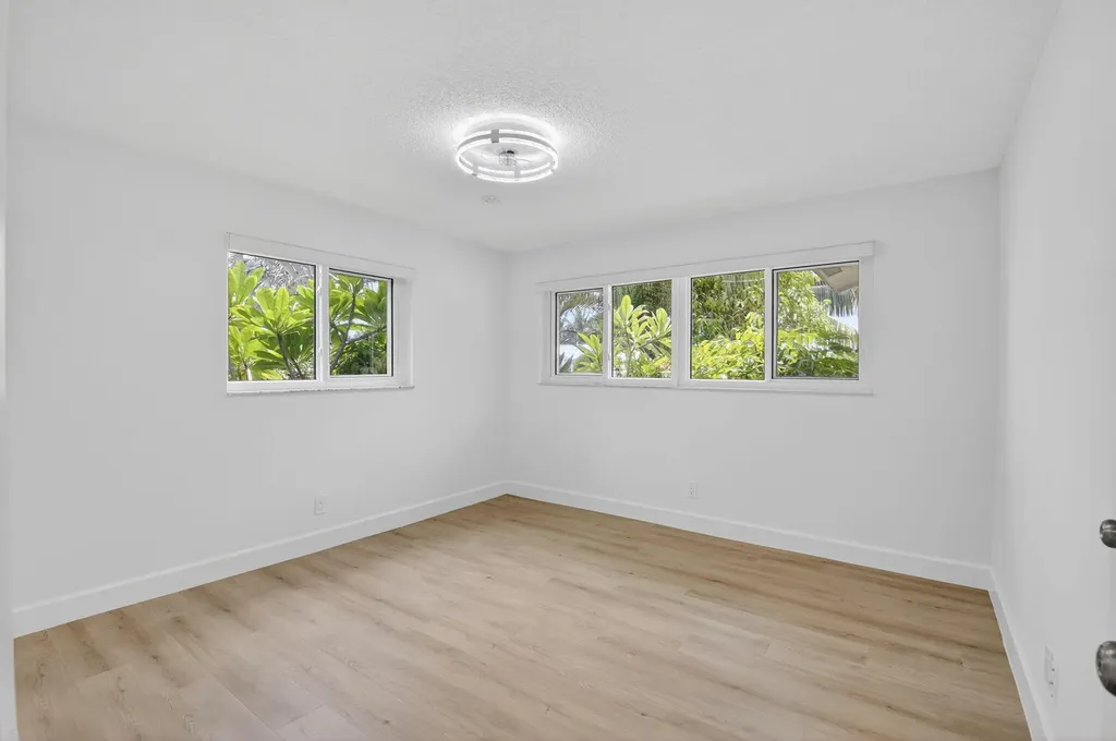 4599 Brady Boulevard Delray Beach FL 33445