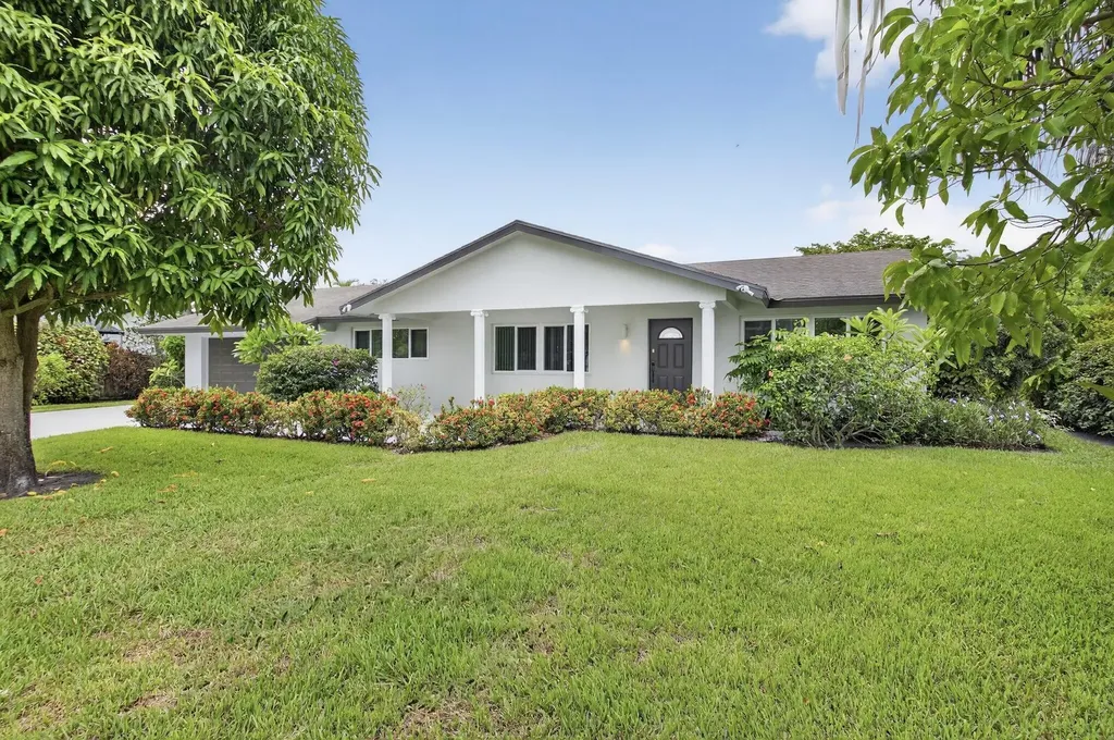 4599 Brady Boulevard Delray Beach FL 33445