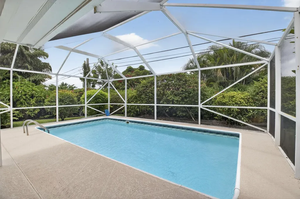 4599 Brady Boulevard Delray Beach FL 33445