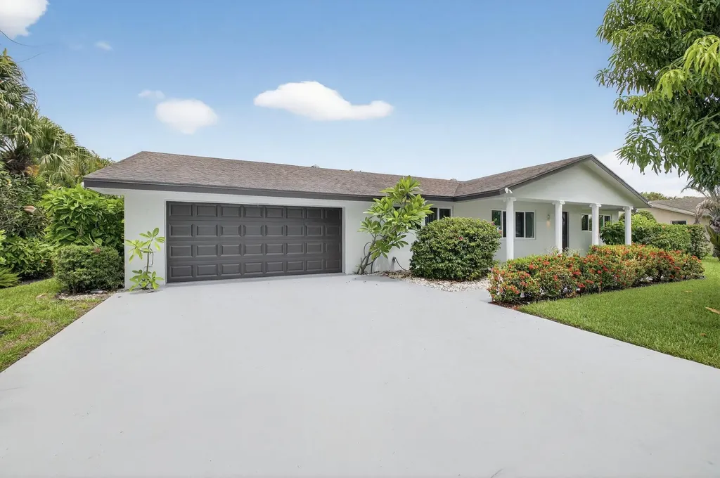 4599 Brady Boulevard Delray Beach FL 33445