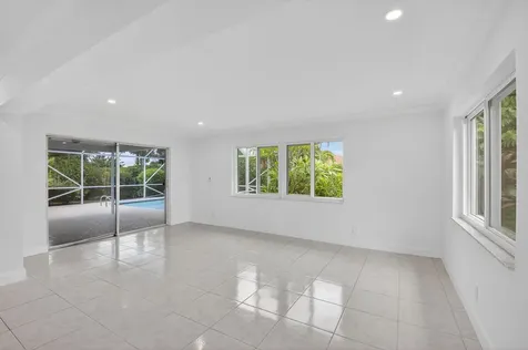 4599 Brady Boulevard Delray Beach FL 33445