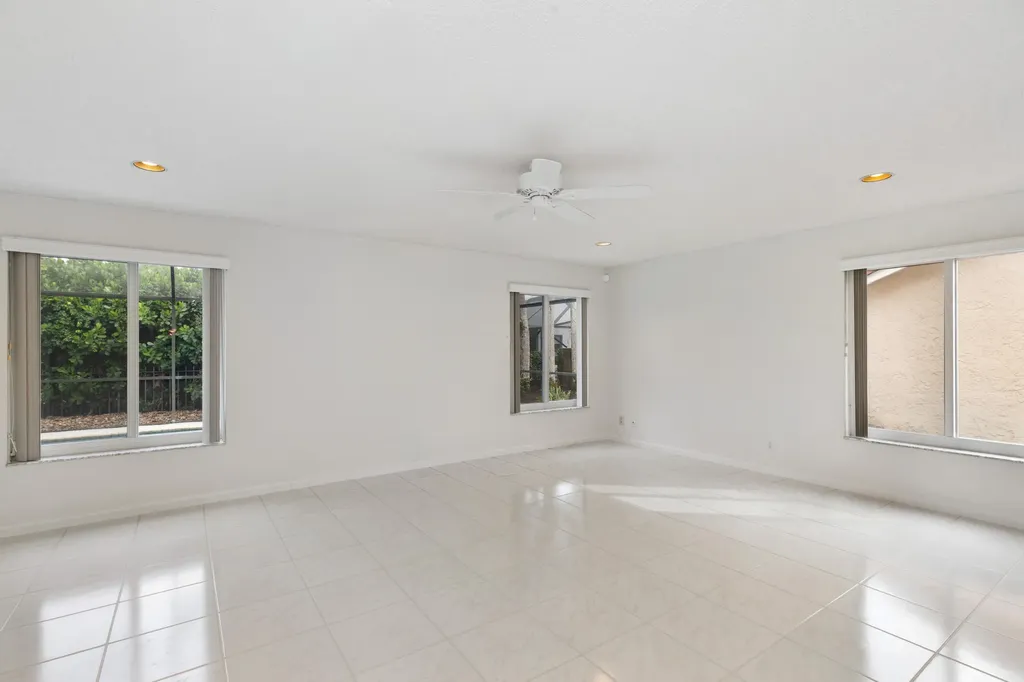 10654 Santa Laguna Drive Boca Raton FL 33428