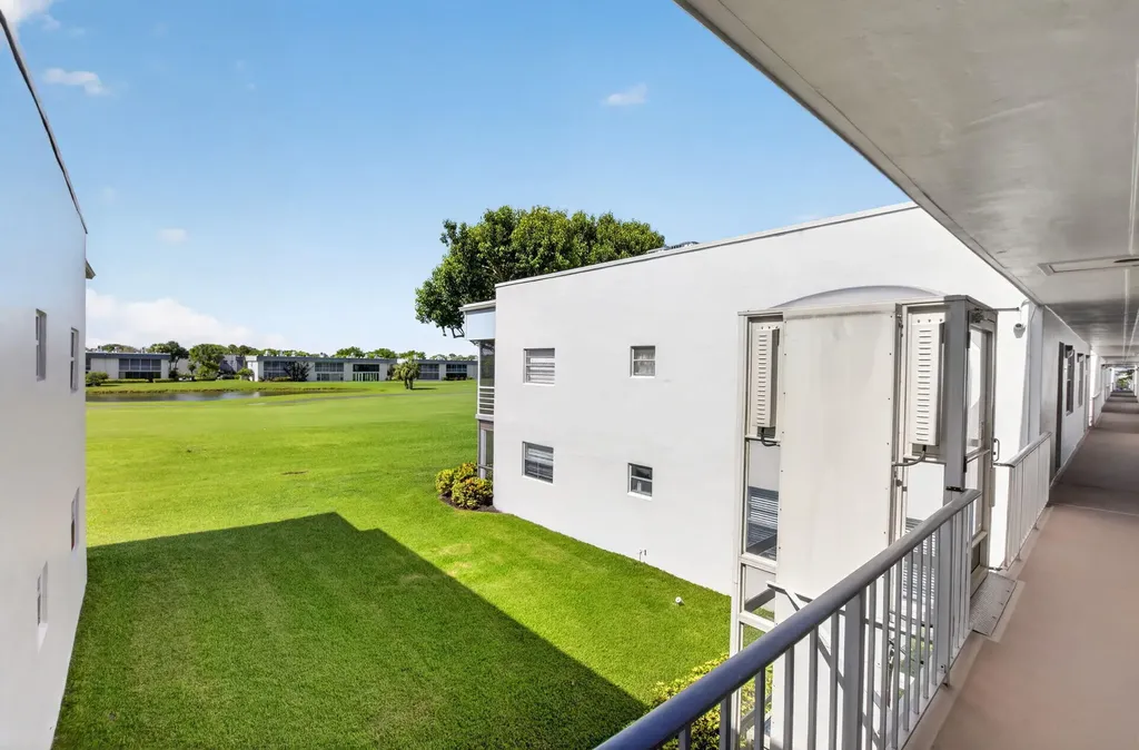 182 Normandy D Delray Beach FL 33484