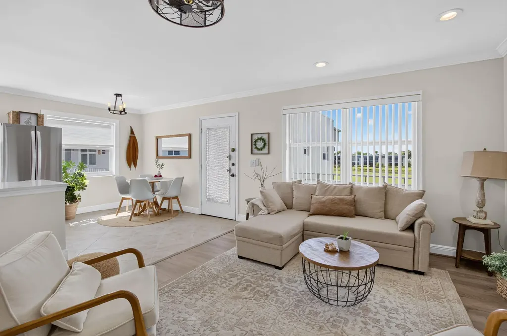 182 Normandy D Delray Beach FL 33484