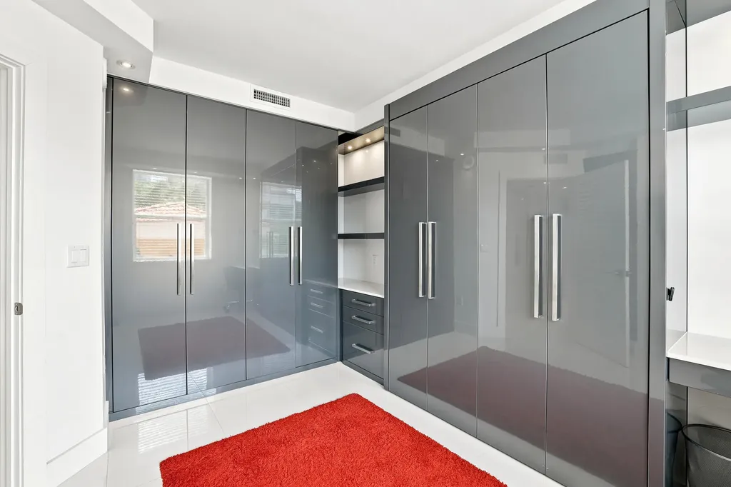17100 N Bay Road Sunny Isles Beach FL 33160