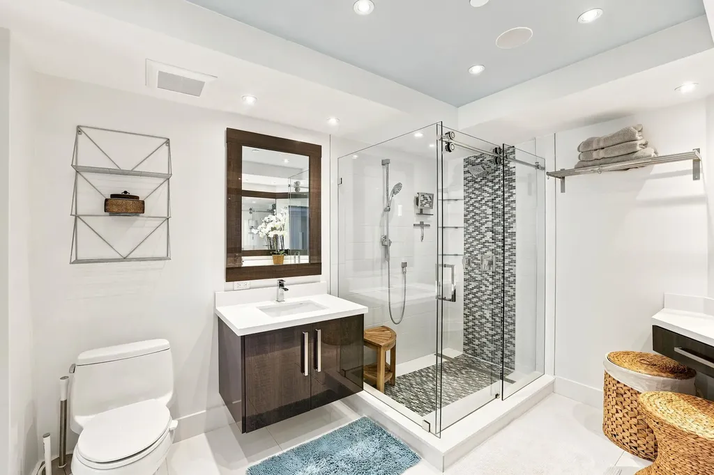 17100 N Bay Road Sunny Isles Beach FL 33160