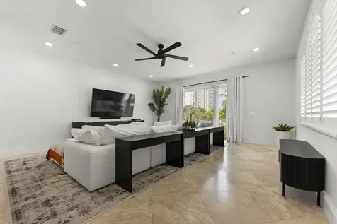 430 Sunset Drive Pompano Beach FL 33062