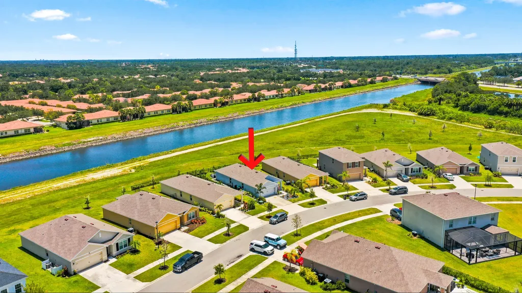 10555 SW Vasari Way Port St Lucie FL 34987