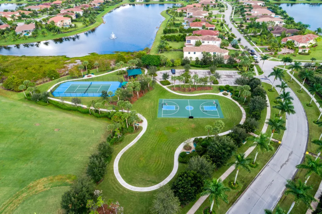7918 Arbor Crest Way West Palm Beach FL 33412