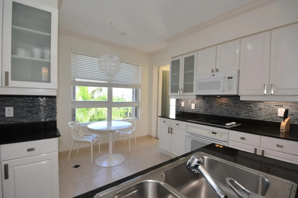 707 Crandon Boulevard Key Biscayne FL 33149