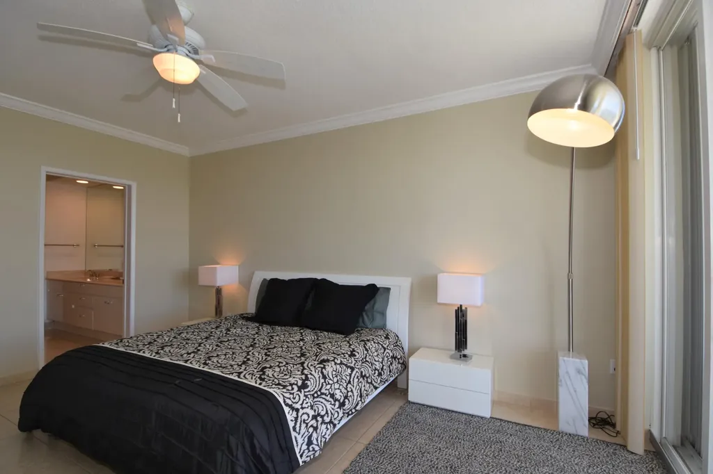 707 Crandon Boulevard Key Biscayne FL 33149