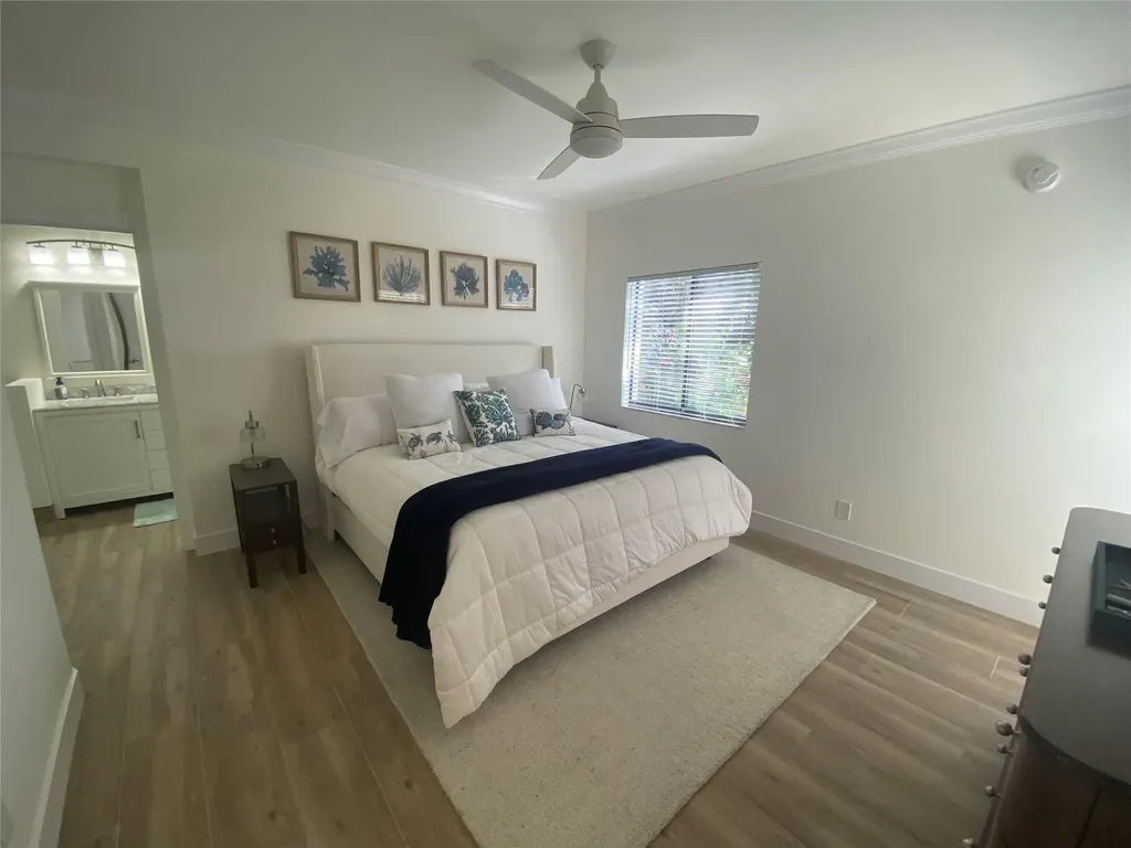 2286 Anchorage Lane Naples FL 34104