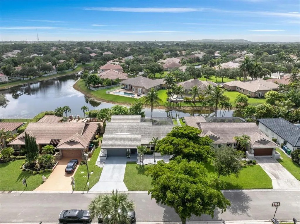 5345 NW 58th Terrace Coral Springs FL 33067