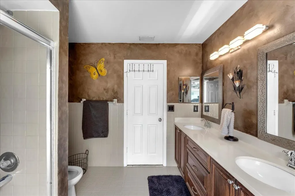 5345 NW 58th Terrace Coral Springs FL 33067